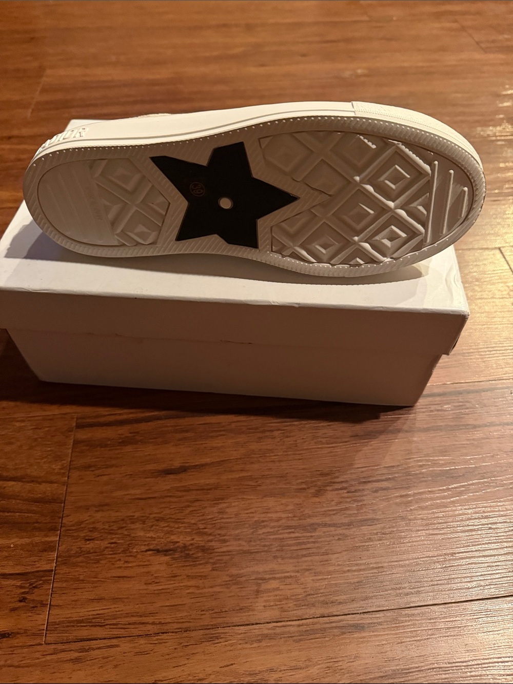 Dior Beige-Pink Logo Canvas Low-Top Sneaker - Picture 4 of 7